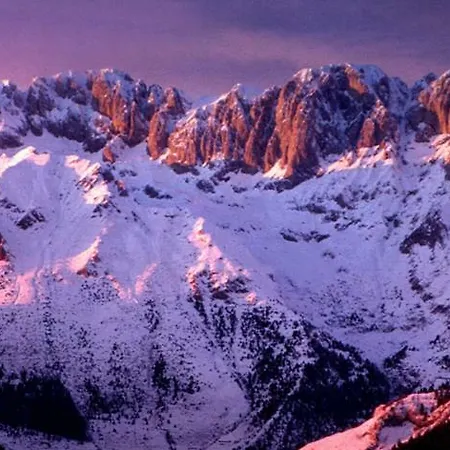 Hotell Prealpi Castione della Presolana